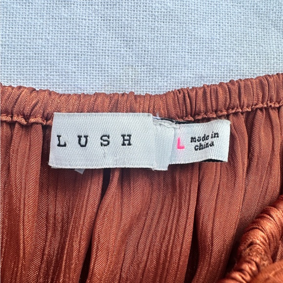 LUSH satin maxi - Picture 4 of 11